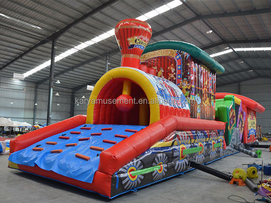 Unterhalten Sie die Kinder mit diesem aufblasbaren Zirkus-Hindernisplatz im Fun City Vergnügungspark