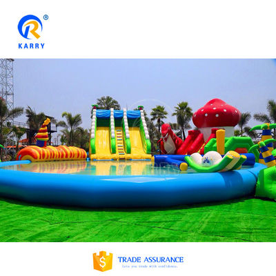 Erleben Sie den Nervenkitzel unseres aufblasbaren Wasserparks, perfekt für Erwachsenen-Party-Vermietungen.