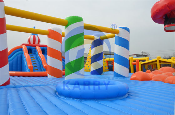 Erleben Sie den Nervenkitzel unseres aufblasbaren Wasserparks, perfekt für Erwachsenen-Party-Vermietungen.