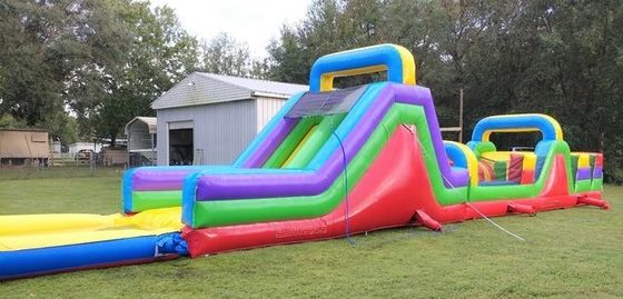 Maßgeschneiderter aufblasbarer Kamm-Hinderniskurs für Teambuilding-Aktivitäten in großen Gruppen