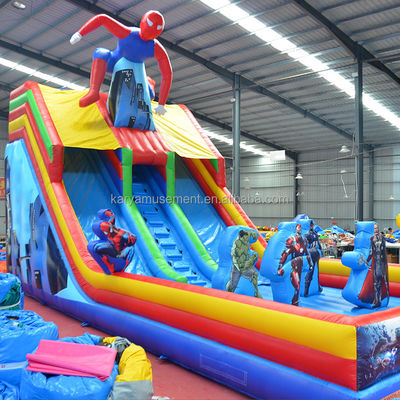 Aufblasbare Spiderman Bouncer-Rutsche Populäre 2-spurige Wasserrutsche für große Spielplätze