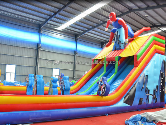 Aufblasbare Spiderman Bouncer-Rutsche Populäre 2-spurige Wasserrutsche für große Spielplätze