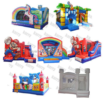 Wasserpark aufblasbarer Spaß-Stadt-Combo mit Hürdenlauf und Sponge-Bob-Park-Thema