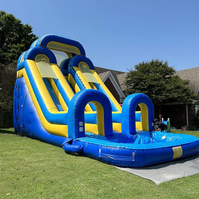 Große Kinder Splash Pool Spaß PVC Doppelspur Wasserrutsche aufblasbar mit individueller Größe