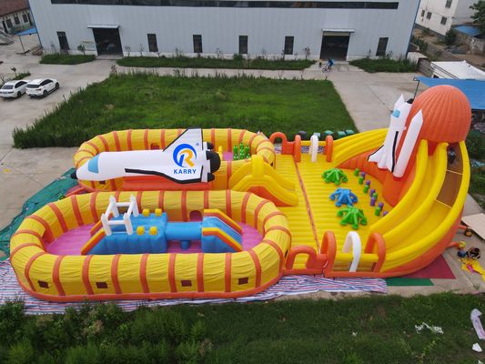 Sommer-Wasserpark Spaß Unisex großer aufblasbarer Eisbär Spielplatz für Outdoor-Spiele
