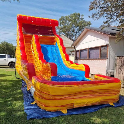 Individuelles Logo kommerzieller PVC-Wasserpark Gelber Marmor aufblasbare Rutsche mit Pool