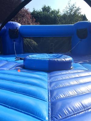 Versandweg Auf See/auf dem Luftweg 6 Spieler aufblasbare Bungee Run Dash 'n' Grab Sport Spiele