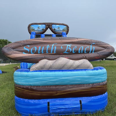 Machen Sie sich bereit für einen 40 Fuß hohen aufblasbaren Wasserrutsch mit Pool und riesigem Surfbrett