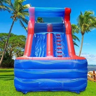 Outdoor-Spielzeug für Kinder Aufblasbare Wasserrutsche mit Schwimmbad und Digitaldruck