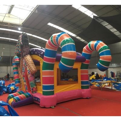 Unisex aufblasbares Kleinkind-Sprunghaus PORTABLE Süßigkeitenhaus PVC Sprungschloss mit Blaser
