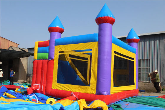 Außenpark Unisex kommerzielle farbenfrohe Tetris Springen aufblasbares Sprunghaus für Kinder