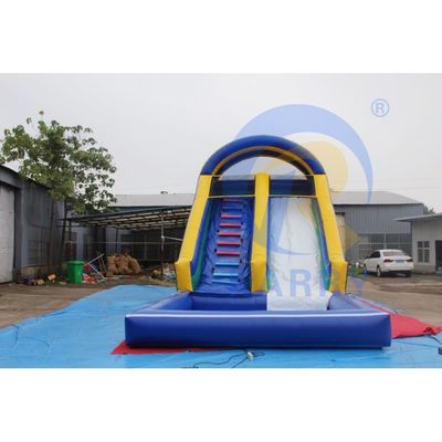 Der Traum der Kinder wird wahr Aufblasbare Wasserrutsche mit D-Ringen und Reparaturkits