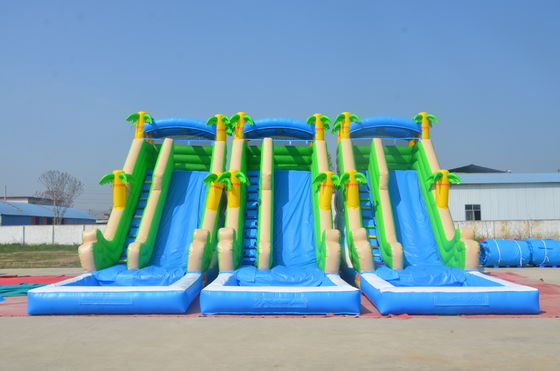 Unisex-Wasserrutsche und Sprungschloss