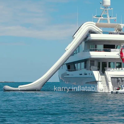 Indoor Outdoor aufblasbares Spiel Wasserrutsche mit Pool Das ultimative Yacht-Wasserspielzeug