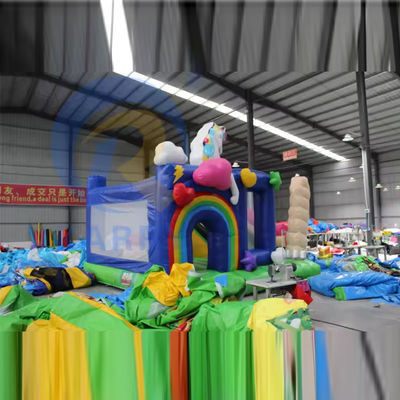 Unisex PVC aufblasbare Sprungkombination mit Rutsche und Einhorn Schloss aufblasbare Sprung