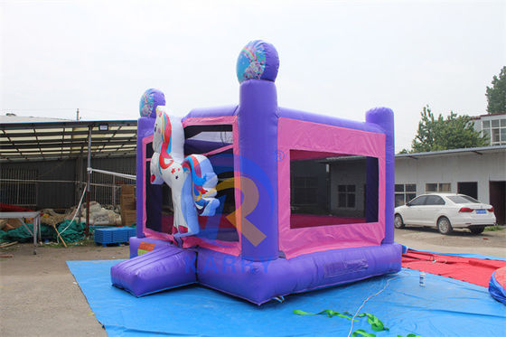Unisex 3D Regenbogen-Einhorn aufblasbare Burg für individuelle Größe