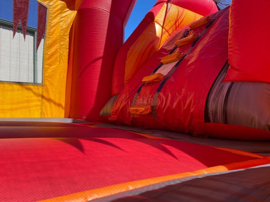 Knights Palace aufblasbare Schieberegler mit PVC-Material und EN14960-Zertifikat