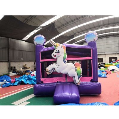 Digitales Drucken Regenbogen-Einhorn PVC Aufblasbares Purpurschloss
