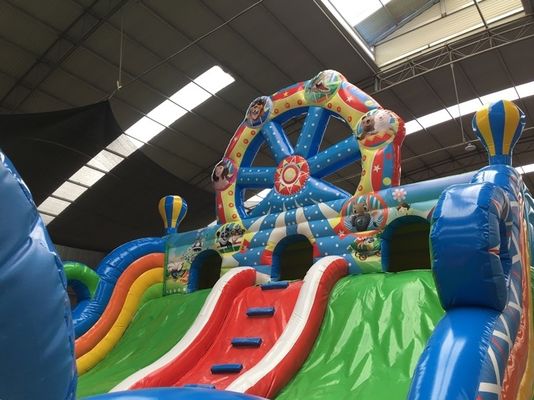 Platon PVC Tarpaulin Material Merkmale Zirkus Aufblasbare Spielstätte Türsteher Schloss