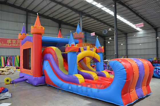 Holen Sie sich das Beste aus beiden Welten mit unserem kommerziellen Knight aufblasbaren Sprunghaus-Slide