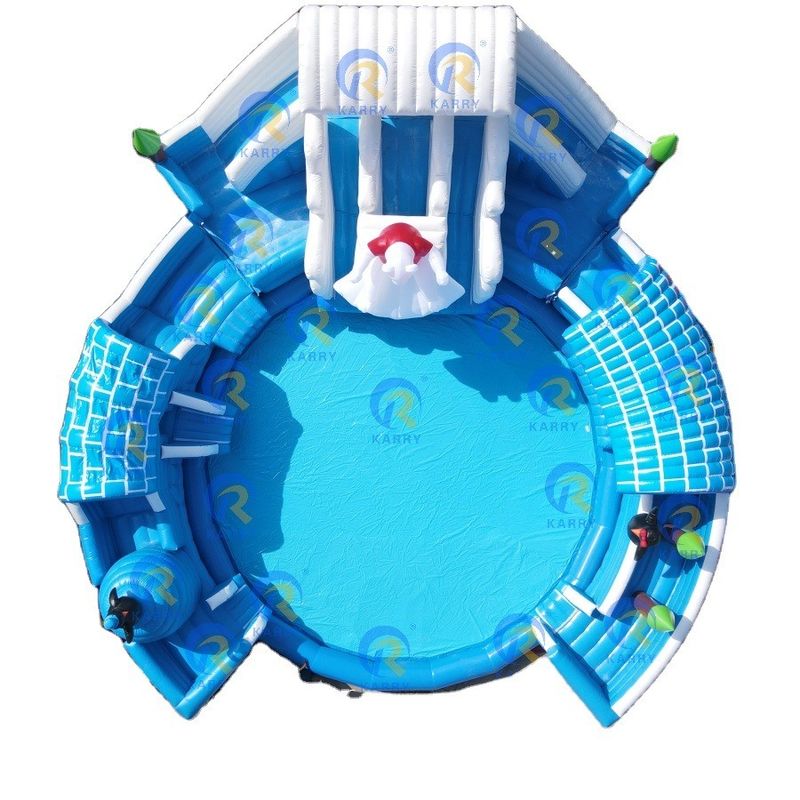 Genießen Sie den Spaß im Innenwasser mit einer aufblasbaren Wasserrutsche für 5-10 Passagiere und einem großen runden Pool