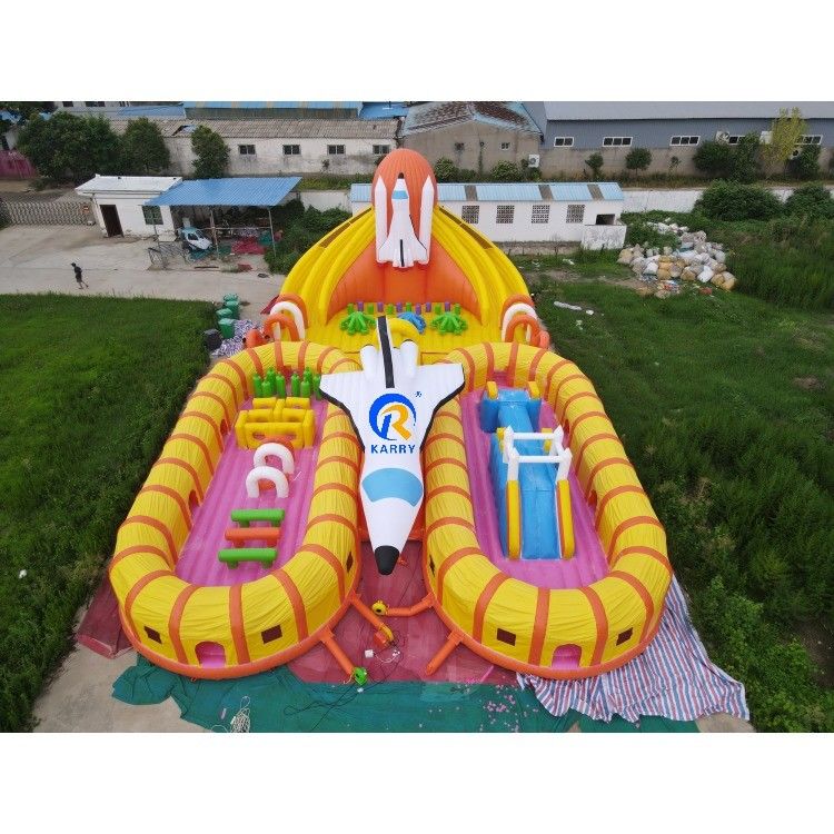 Sommer-Wasserpark Spaß Unisex großer aufblasbarer Eisbär Spielplatz für Outdoor-Spiele
