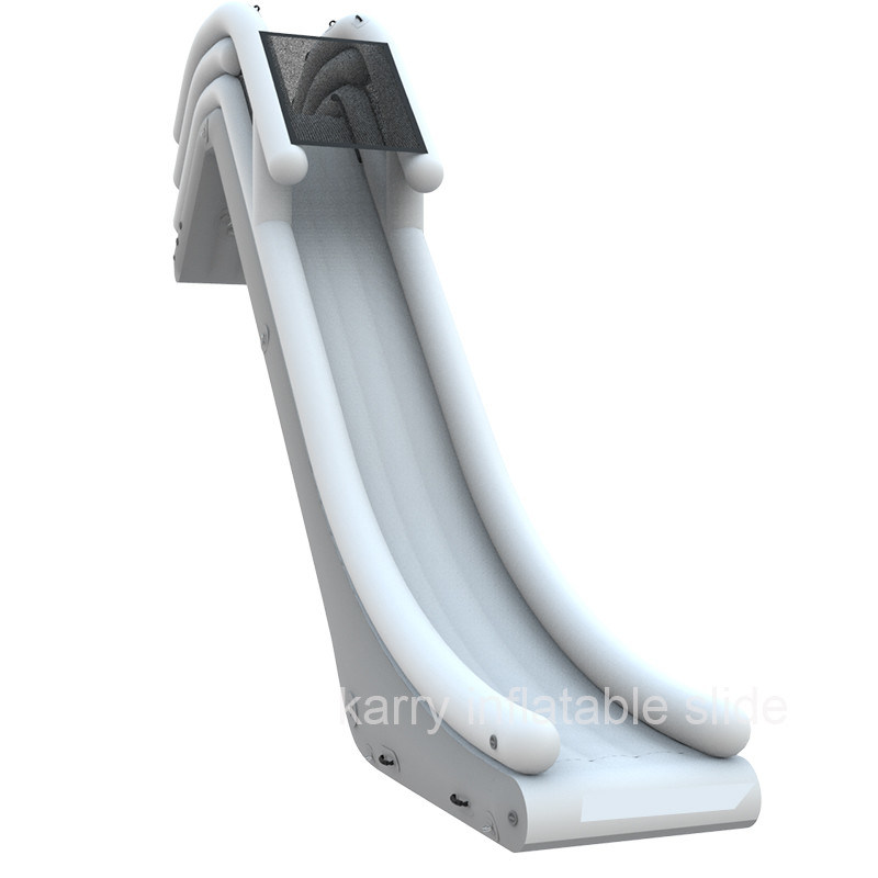 Indoor Outdoor aufblasbares Spiel Wasserrutsche mit Pool Das ultimative Yacht-Wasserspielzeug