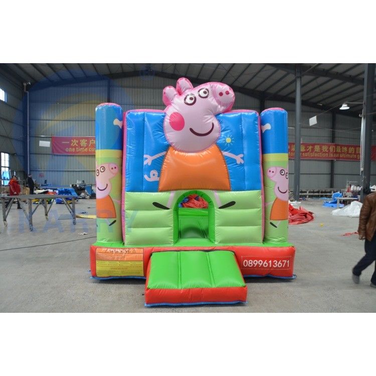 Unisex Hot Pink Cartoon Pig Bouncy Castle mit Rutsche und maßgeschneiderten See PVC Abenteuer