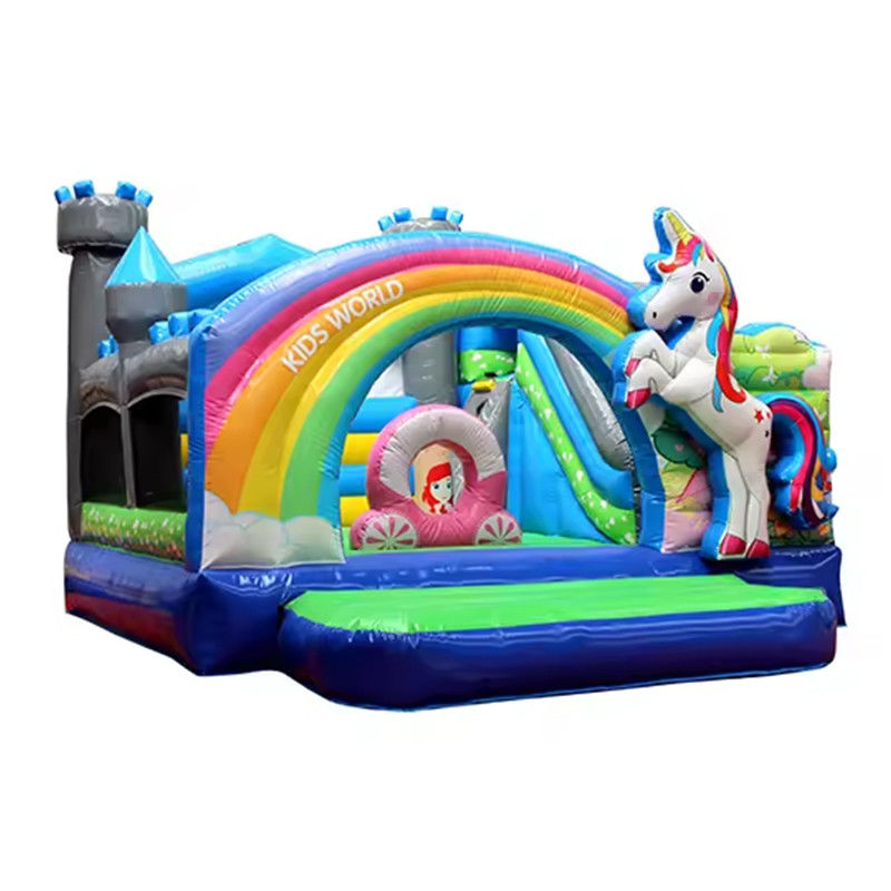 Maßgeschneiderte Größe 3D Regenbogen Einhorn Schloss Wasserrutsche Kombination perfekt für Partys